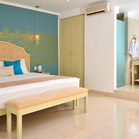 Unic Design Hotel & Restaurant- 5Th Avenue (Adults Only) Playa del Carmen Exteriör bild