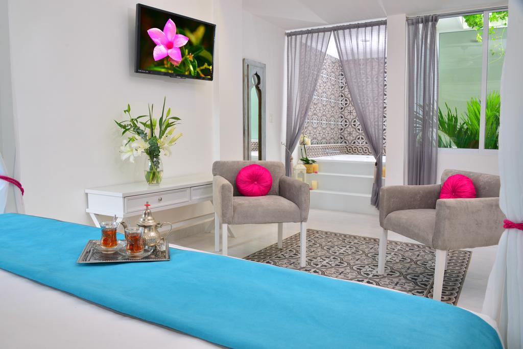 Unic Design Hotel & Restaurant- 5Th Avenue (Adults Only) Playa del Carmen Exteriör bild