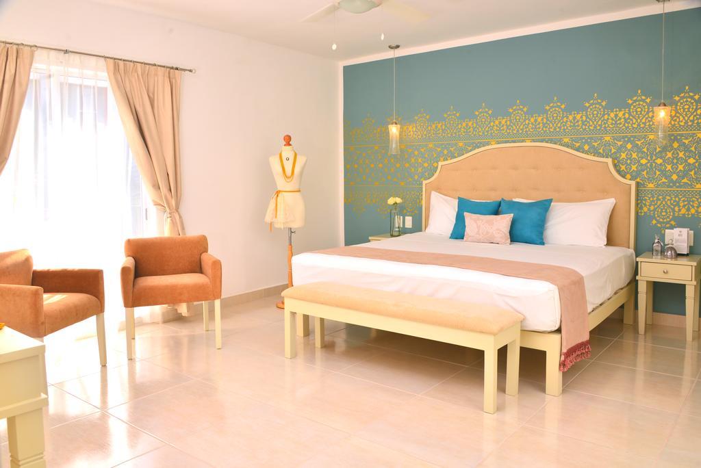 Unic Design Hotel & Restaurant- 5Th Avenue (Adults Only) Playa del Carmen Exteriör bild