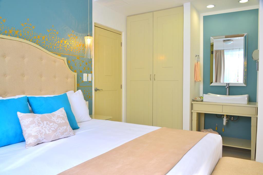 Unic Design Hotel & Restaurant- 5Th Avenue (Adults Only) Playa del Carmen Exteriör bild