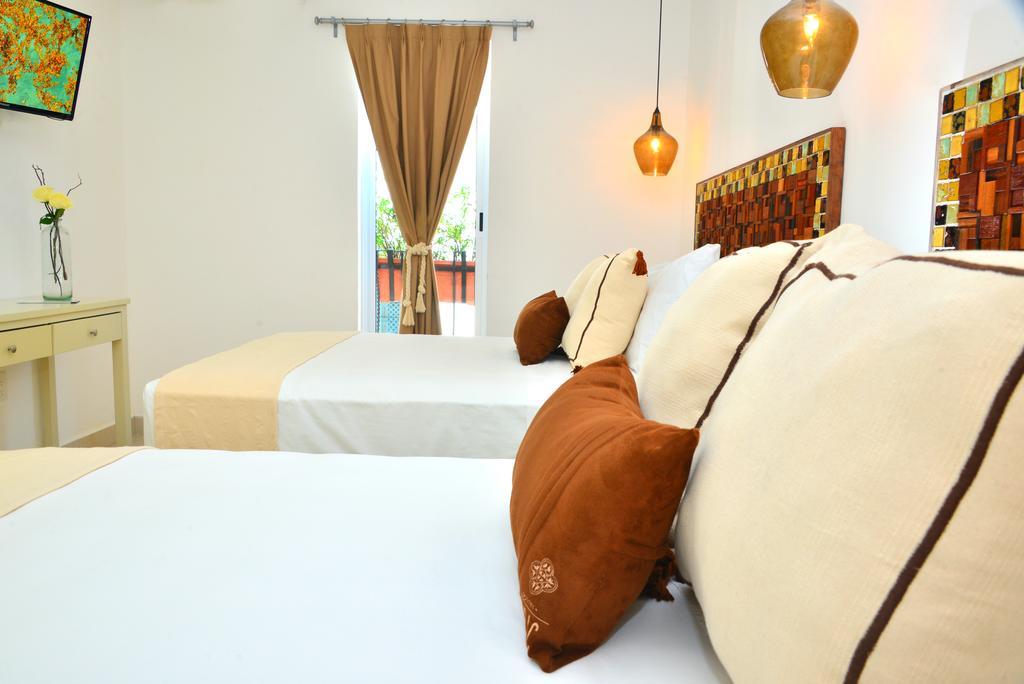 Unic Design Hotel & Restaurant- 5Th Avenue (Adults Only) Playa del Carmen Exteriör bild